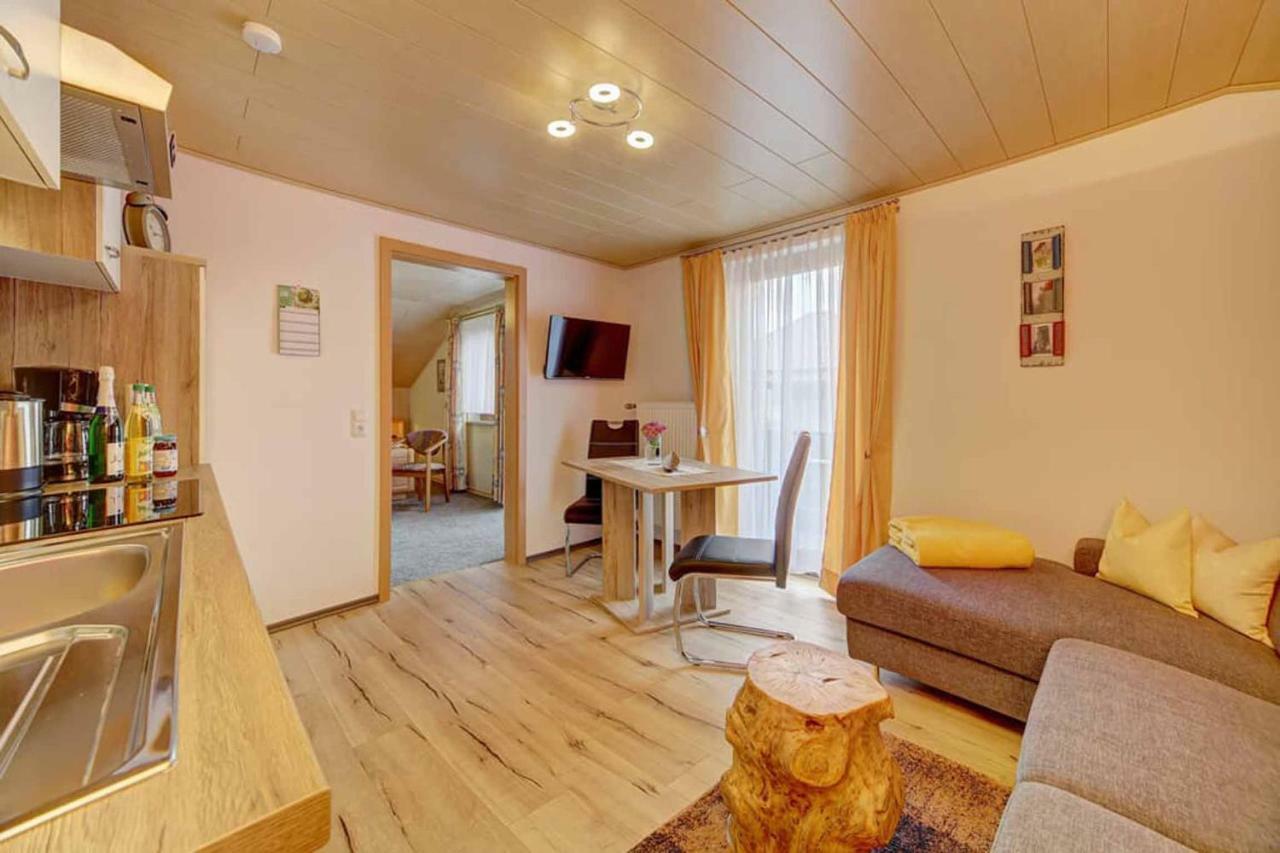 Gaestehaus Schmalzreich Lam Buitenkant foto